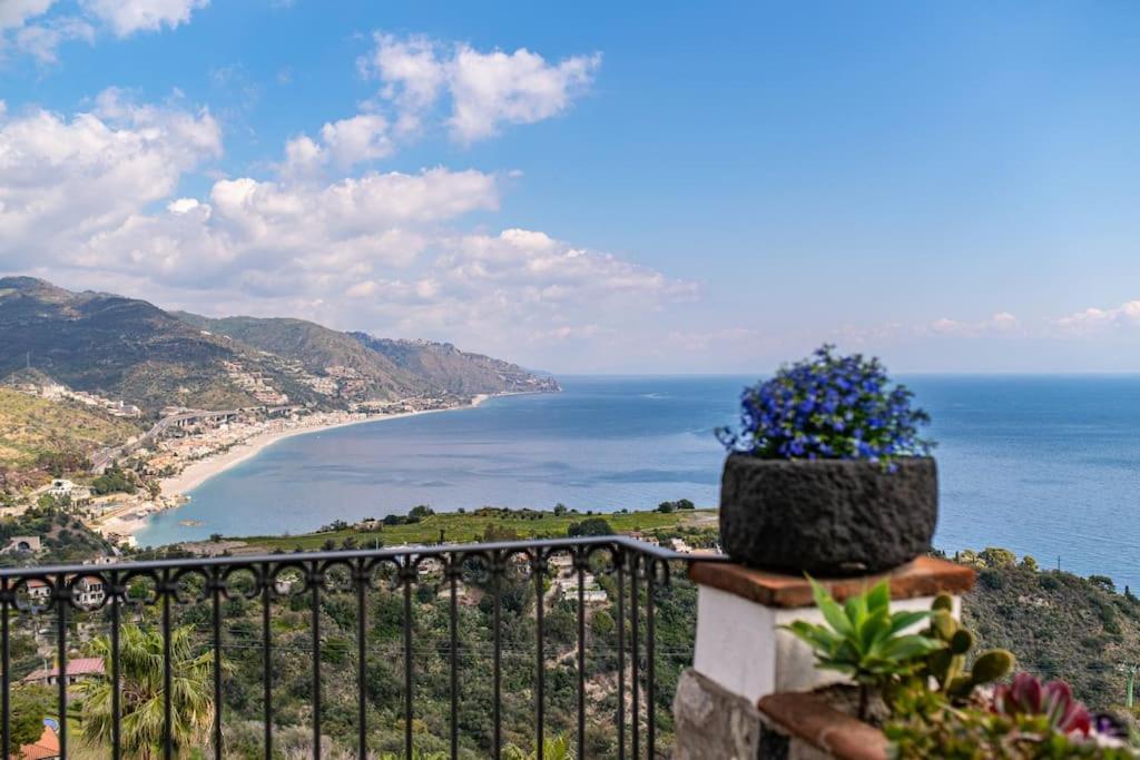 Casa Letizia Apartment Taormina Exterior photo